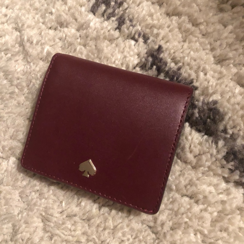 Kate Spade cherrywood billfold wallet -new